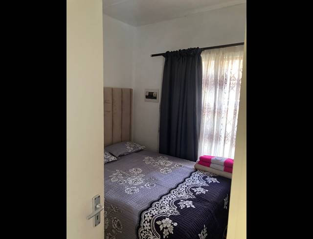 3 BEDROOM TOWNHOUSE FOR SALE IN DAWN PARK
